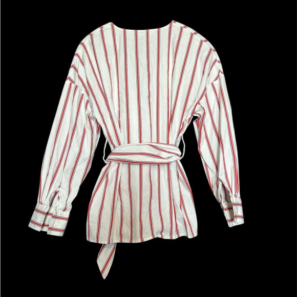Stylish Red and White Striped Blouse size Medium - Picture 3 of 4
